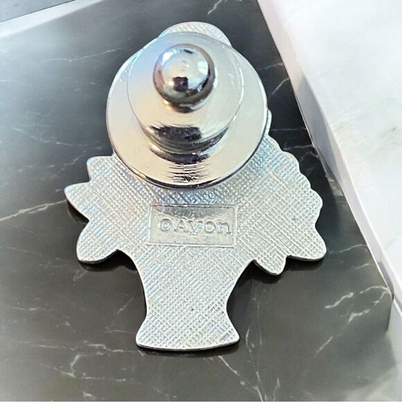 Vintage Avon Silver tone Floral Basket pin. Circa 1980s. - Picture 2 of 5